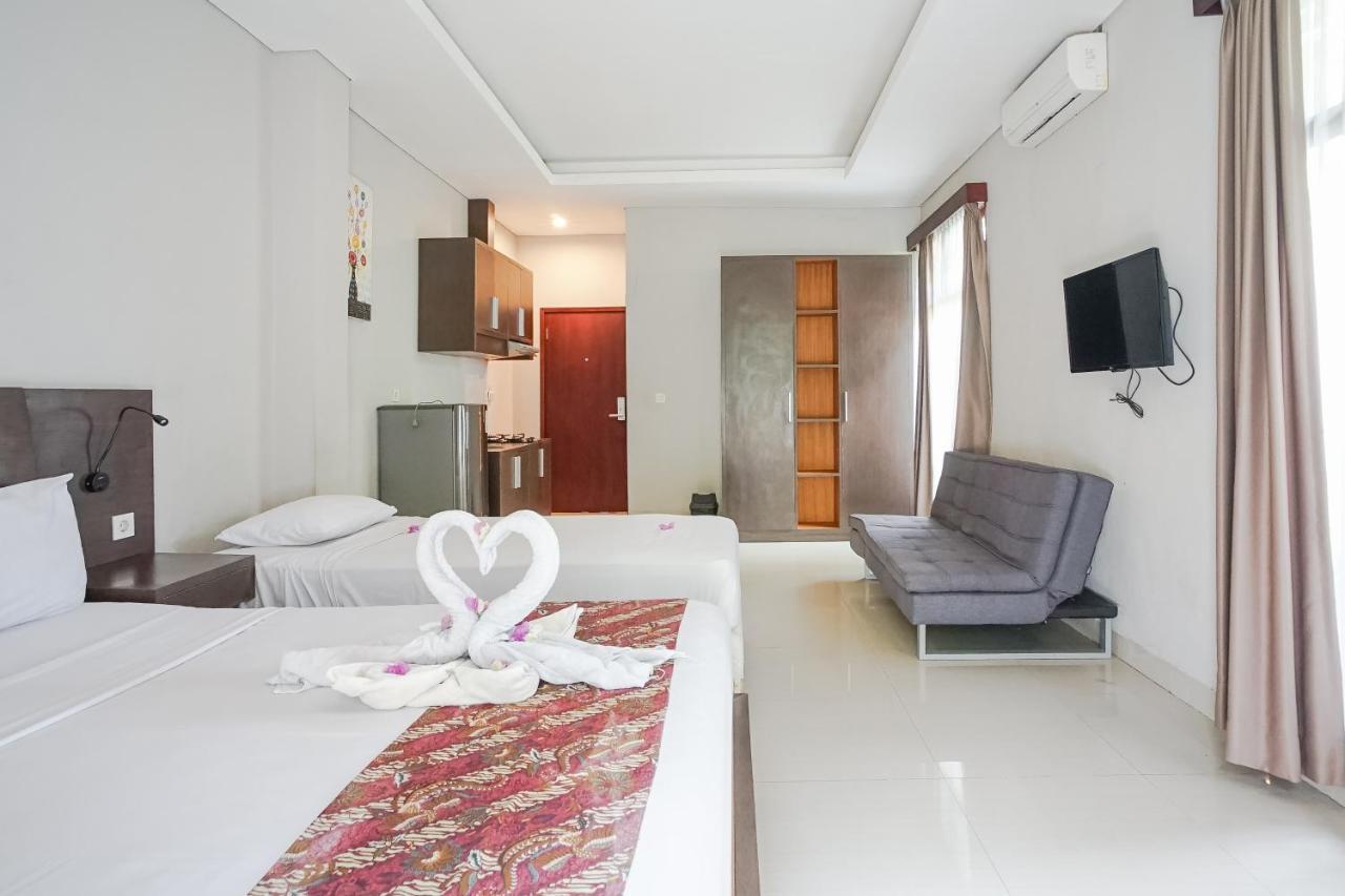 Akarsa Transit Hotel ซานูร์ ภายนอก รูปภาพ